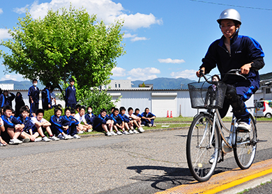 自転車の正しい乗り方