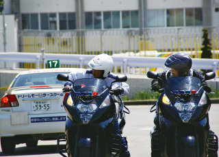 二輪車の動かし方と操作方法