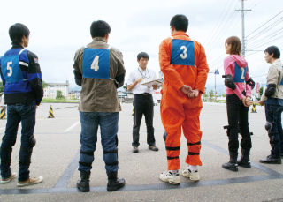 正しい運転ができるかを判断します