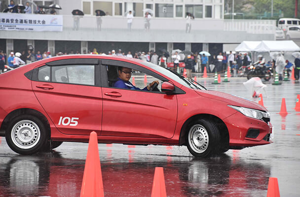 全国自動車教習所教習指導員安全運転競技大会 風景